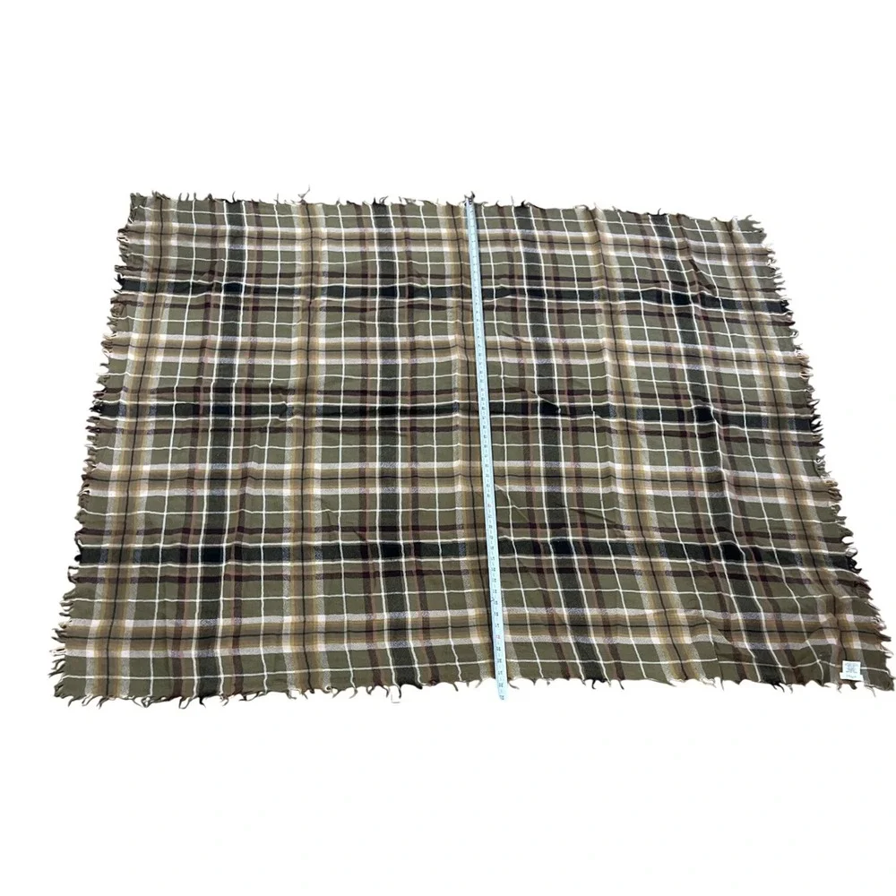 Wilfred Aritzia 100% Wool Diamond Mosaic Blanket Scarf Plaid Olive Green 51x61‎